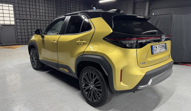 Toyota Yaris Cross 1.5h Adventure fwd e-cvt Full Optional full