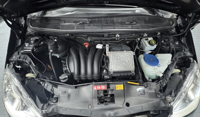 Mercedes-Benz A 150 Elegance Neopatentati full