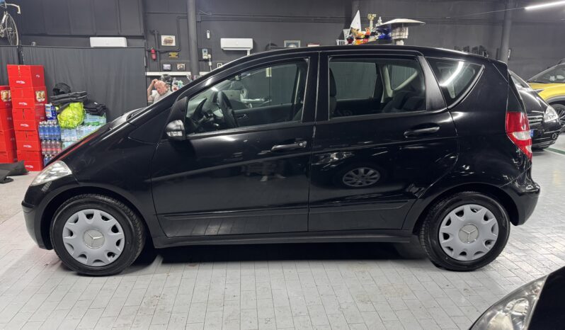Mercedes-Benz A 150 Classic Neopatentati full