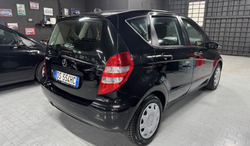 Mercedes-Benz A 150 Classic Neopatentati full