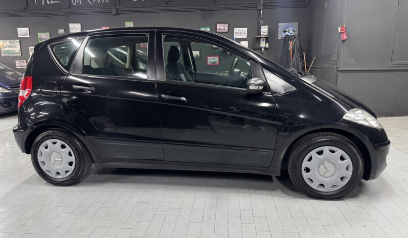 Mercedes-Benz A 150 Classic Neopatentati full